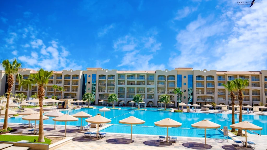 الفندق الباتروس وايت بيتش ريزورت - الغردقة